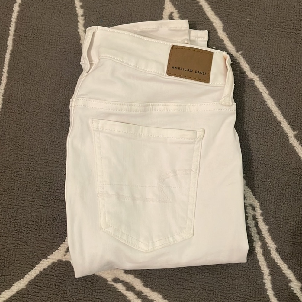 American Eagle white skinny jeans, size 4 - Picture 3 of 3
